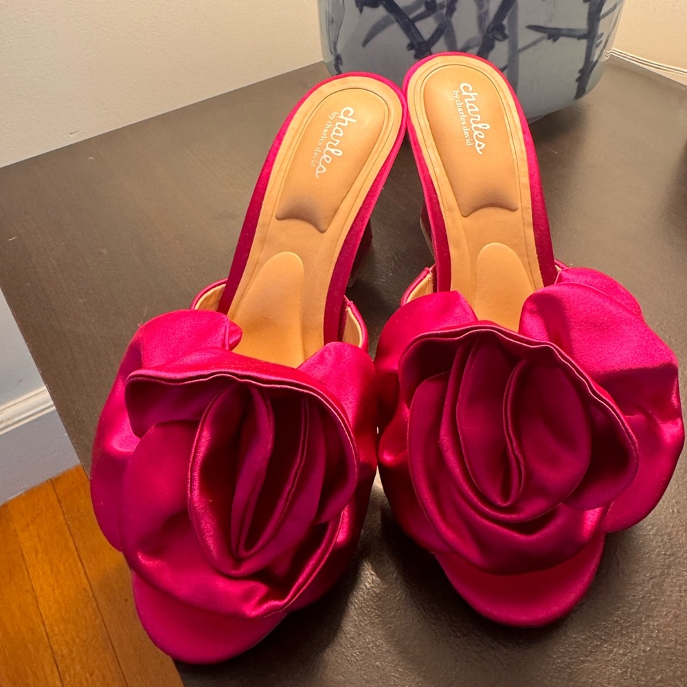 Charles David Pink Satin Sandals